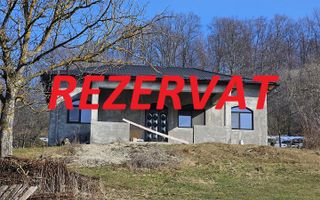 Casă pe platou, liniște și natură – Boțești, Argeș - Poză 1