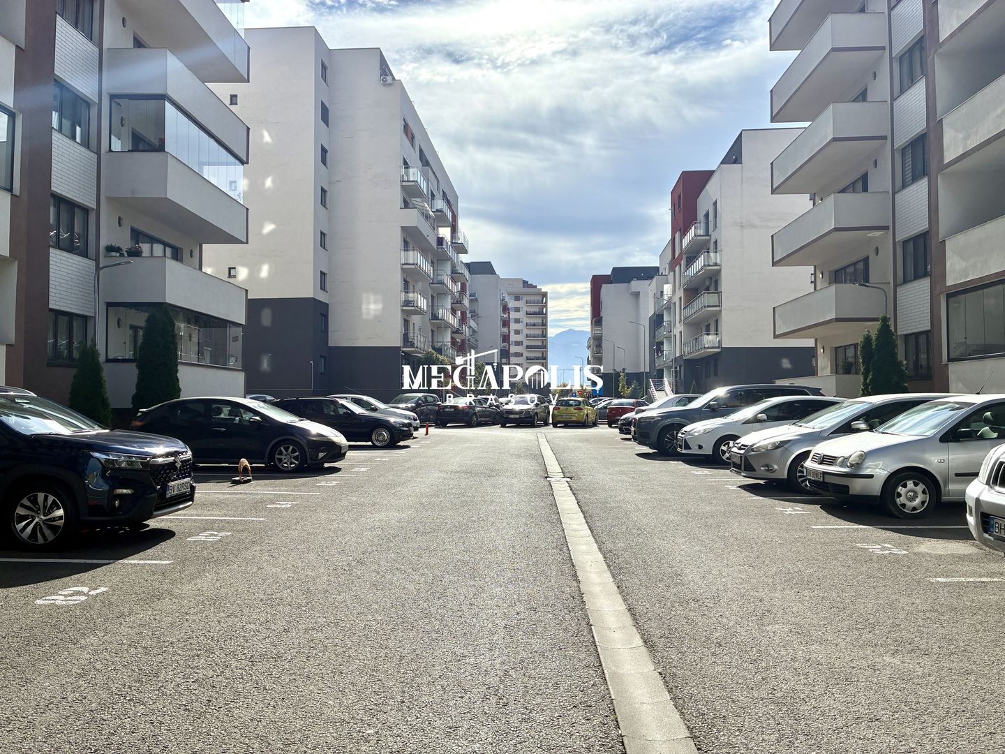 2 Camere / Decomandat / Isaran / 71mp +10mp - Poză 25