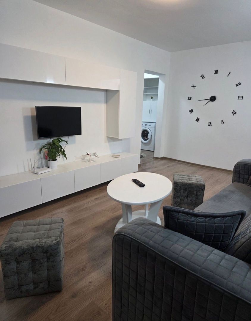 AP. 2 CAMERE TITAN,BUCATARIE INCHISA,MOBILAT MODERN,METROU 10 MINUTE - Poză 1