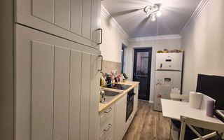 Zona Coresi, 2 camere ,59 mp,  cu grădină proprie și  loc de parcare. - Poză 7