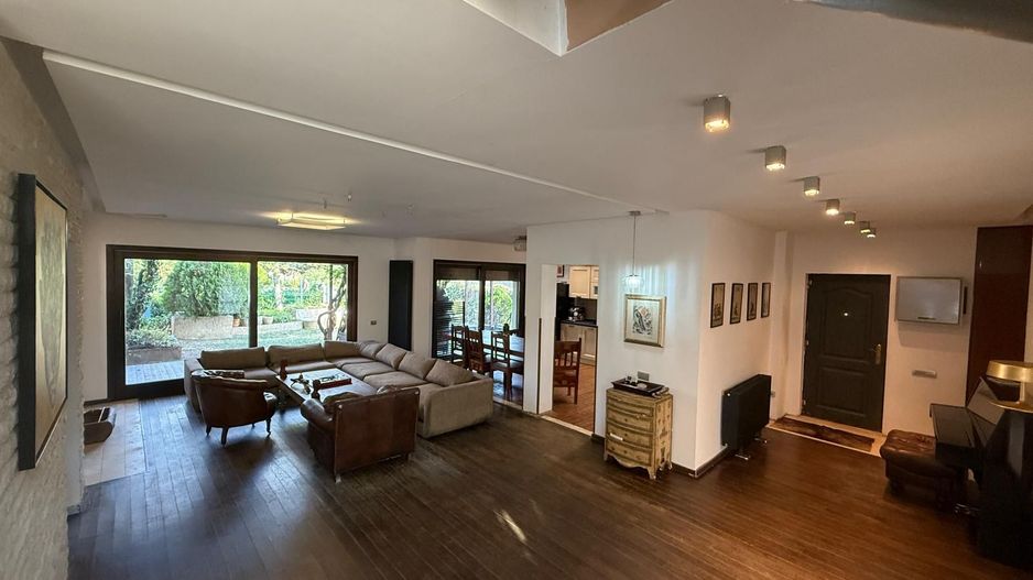 Vila 5 camere cu LIFT| Complex privat cu piscină | Iancu Nicolae - Poză 2