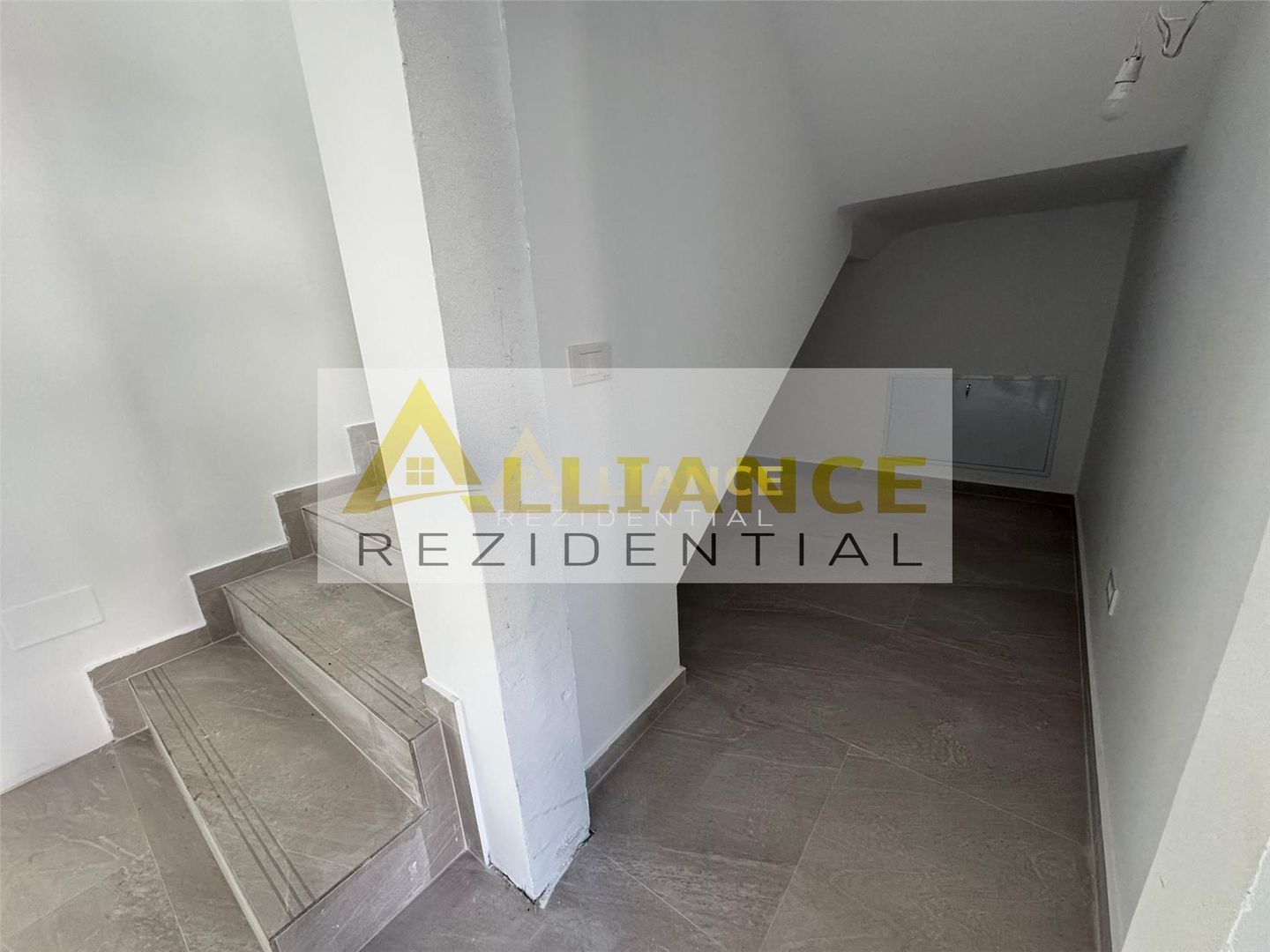 Vila Individuala | Popesti Leordeni | 344mp - Poză 3