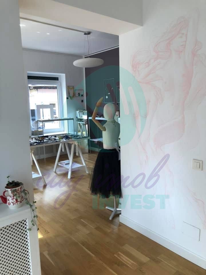 Un apartament Chic ideal ca locuinta sau activitate - Poză 4