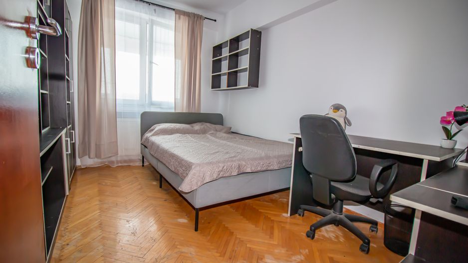 Apartament cu 3 camere  Prelungirea Ghencea - Poză 2