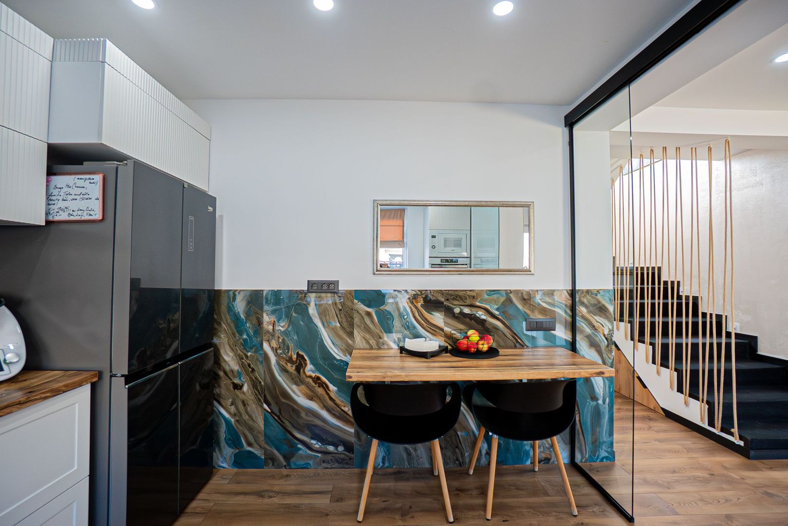 Lumina – Casa P+1E de vânzare, mobilată/echipata, cu piscină si garaj. - Poză 8