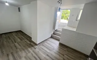 CENTRAL, 3 camere la vila LUX, boxa, acces/parcare auto, COMISION 0 - Poză 25