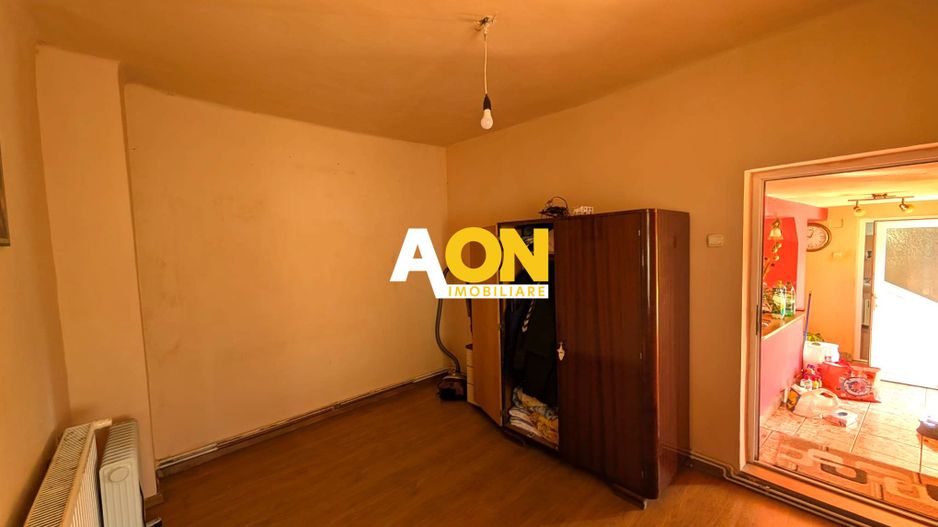 De vanzare casa 4 camere, 939mp teren, Oarda de Jos - Poză 4