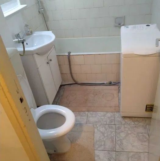 Garsonieră Mobilată și Utilată – Lumină Naturală și Posibilități Excel - Poză 2