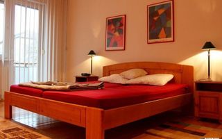 2 camere zona Fac. de Medicina - Hotel Continental, cu centrala proprie. - Poză 11