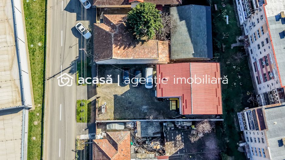 Casă spațioasă în mijlocul orasului, Str. Constantin Brâncuși - Poză 8