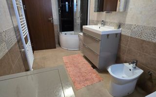 Vilă cu grădină exotică, într-un cartier liniștit – Lazu, Constanța - Poză 11