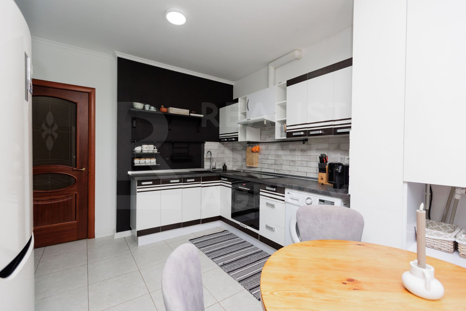 Vânzare, apartament, 2 camere, strada Grenoble, Telecentru - Poză 2