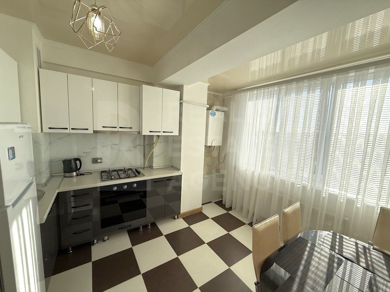 Chirie, apartament, 2 camere, str. Ion Creangă, Buiucani - Poză 1