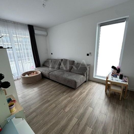 Penthouse modern cu terasă generoasă și parcare subterană. - Poză 3