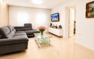 CASĂ INDIVIDUALĂ DE VÂNZARE TEREZIAN, SIBIU | 4 CAMERE, CURTE PROPRIE