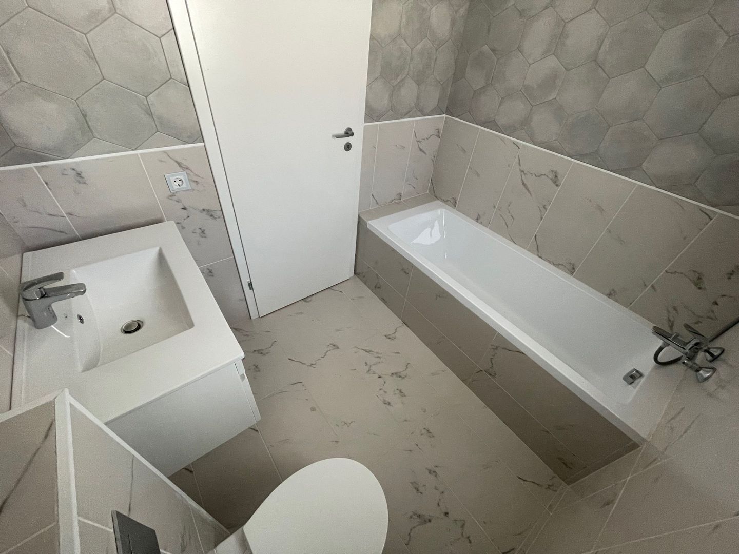 Vile Otopeni, aproape DN1, toate UTILITATILE, Mansarda - Poză 16