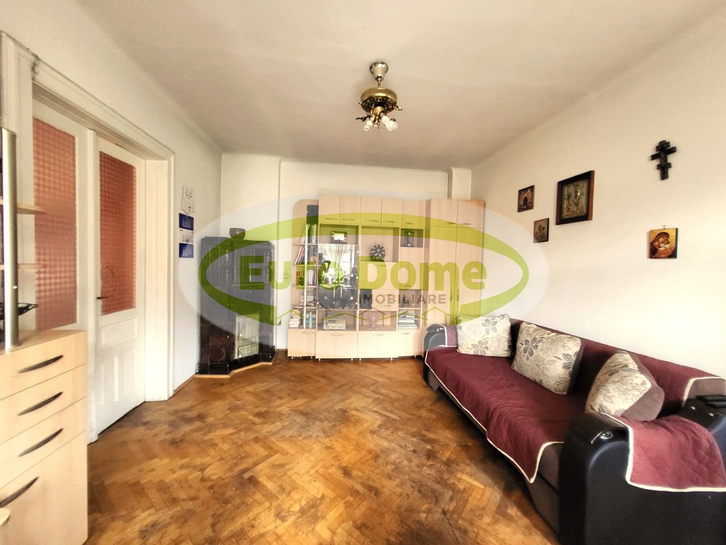 Apartament în casă cu priveliște frumoasă- Comision 0 - Poză 7