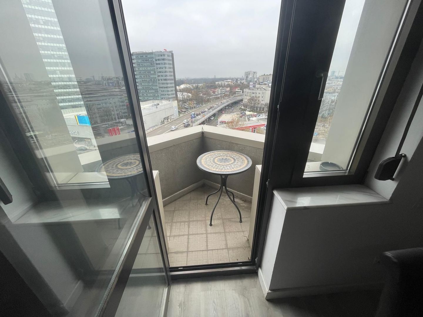 Spatiu comercial 2 camere I Promenada - Poză 6