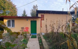 Casa cu teren 491 mp la pret de apartament cu 1 camera in Nicolina - Poză 1