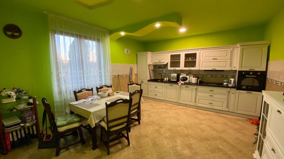 Duplex spațios cu garaj - Poză 6