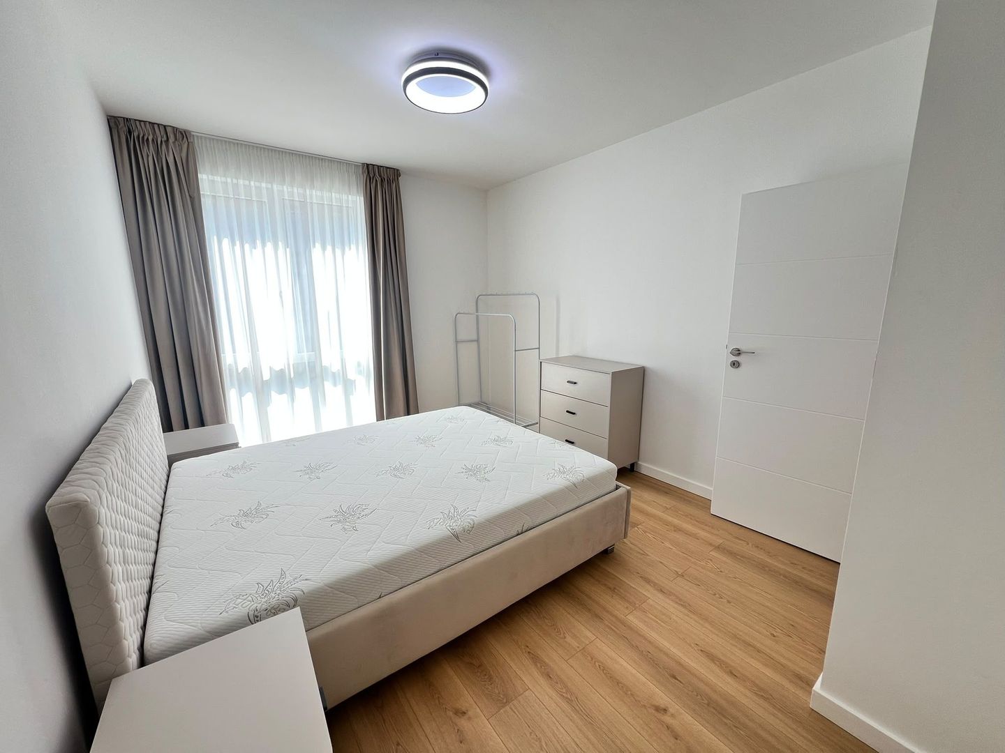 Apartament cu 2 camere | 60 mp + 10 mp terasa | Garaj Subteran | Zona Vivo - Poză 7