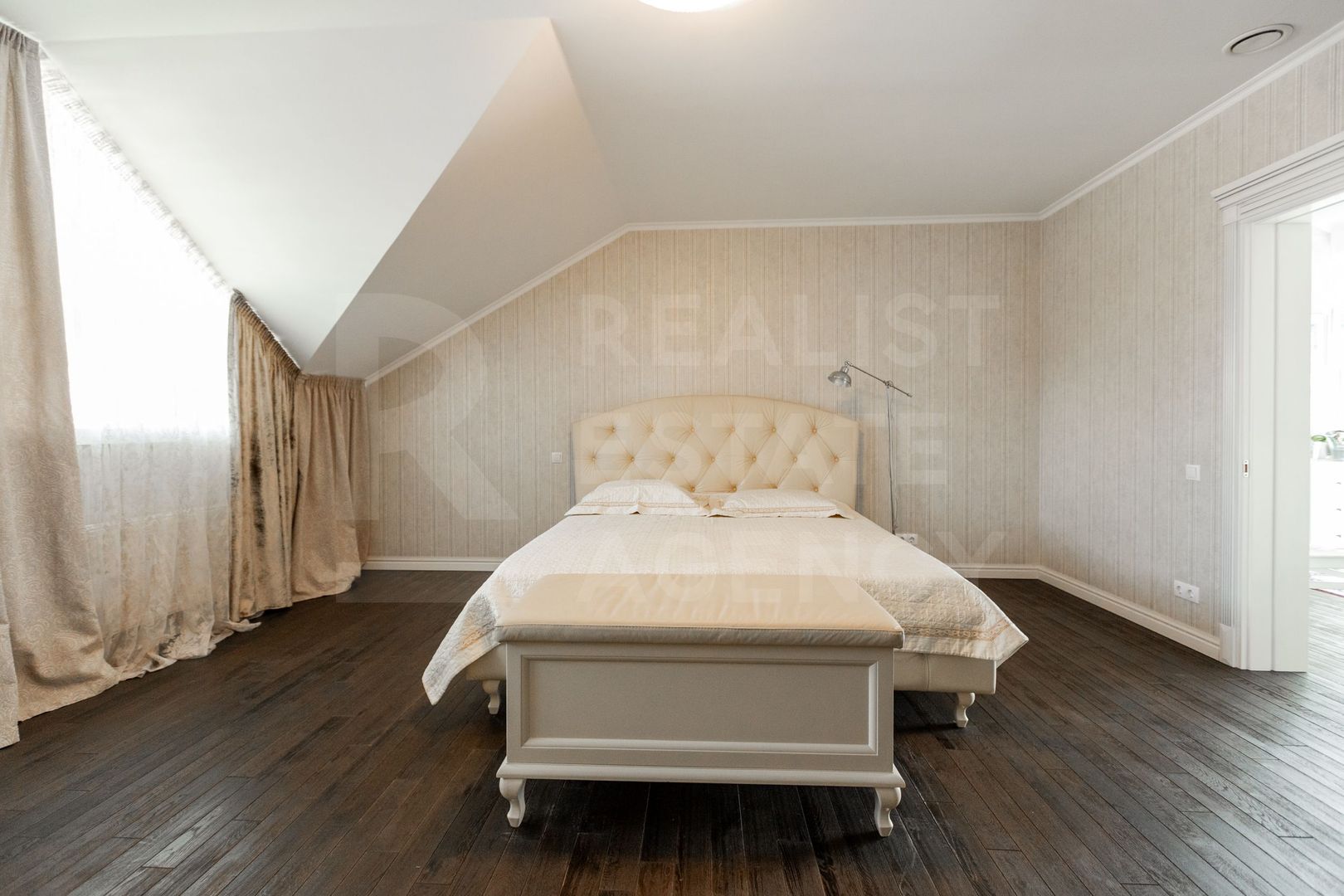 Chirie, apartament, 5 camere, str. Mitropolit Bănulescu-Bodoni, Centru - Poză 10