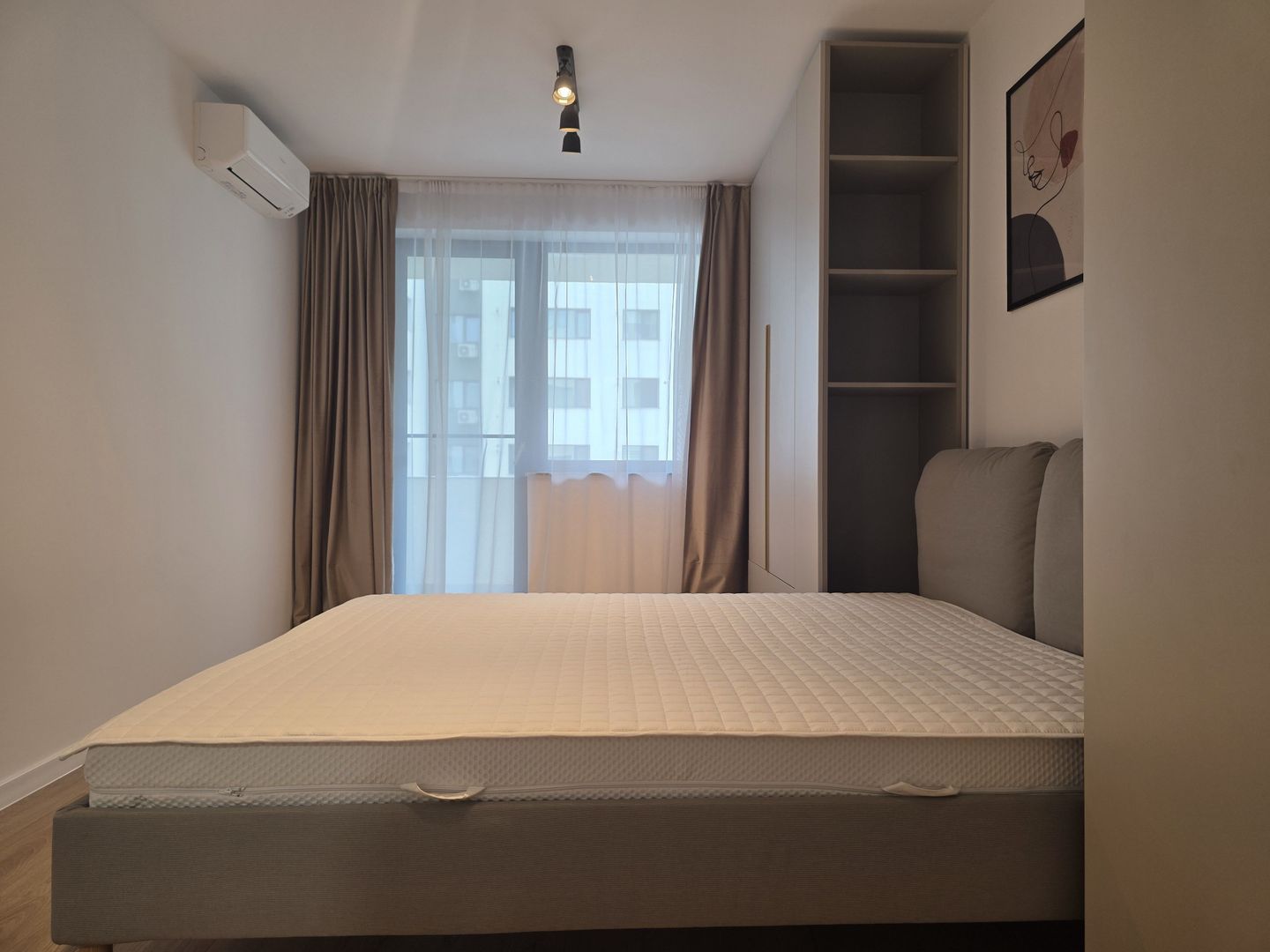 Apartament 2 camere lux decomadat Pipera Rond OMV70 metri - Poză 7