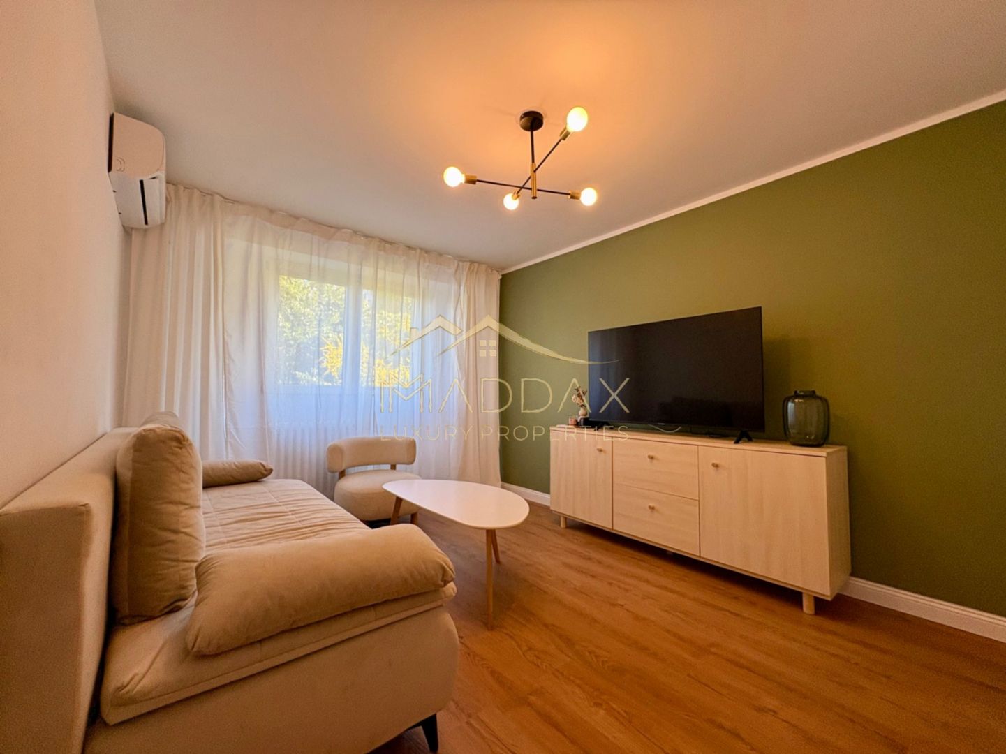 APARTAMENT 2 CAMERE - ELEGANTA & EFICIENTA in Piata Victoriei - Poză 1