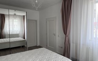 Apartament cu 3 Camere | Dormitor Matrimonial | Luceafărul | Oradea - Poză 9