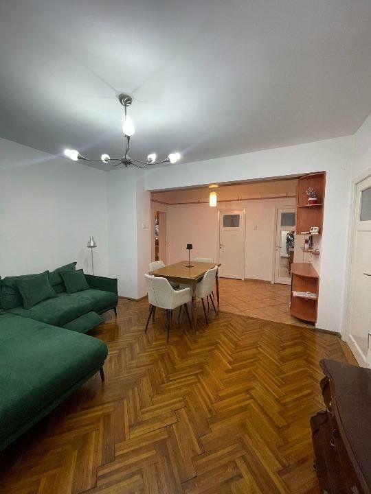 Apartament Mihalache/Domenii - Poză 1