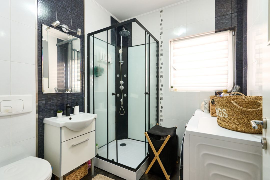 Eremia - Apartament 3 camere + studio | Scara interioara! - Poză 10
