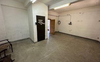 Proprietate compusă din 2 case - Poză 11