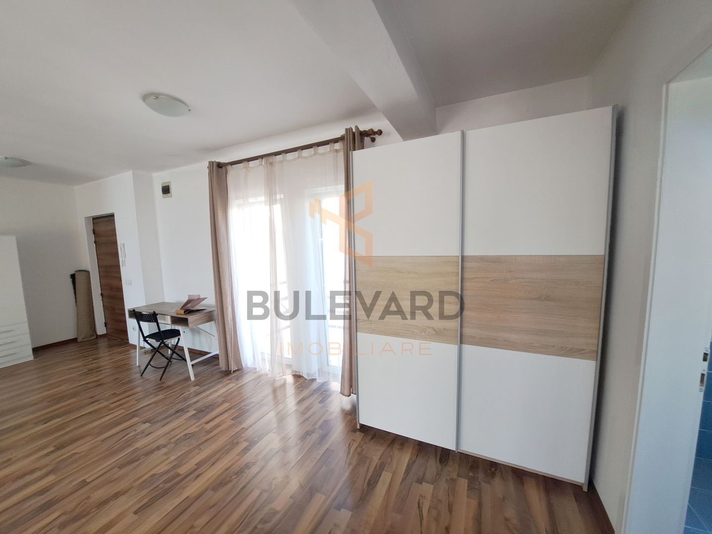 Apartament 2 camere in zona B-dul N.Titulescu! - Poză 10