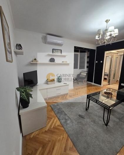 2 camere I Piata Romana - Bdul Magheru I Creditabil I Etaj 2 - Poză 1
