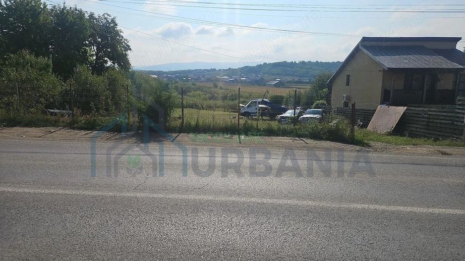 Teren intravilan 3600 mp disponibil în Ciurea, Iași - Poză 1