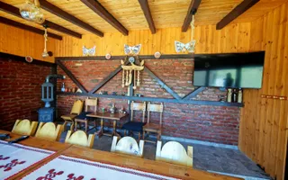 Casa / pensiune investitie sat Pestera, Moieciu, Bran - Poză 22