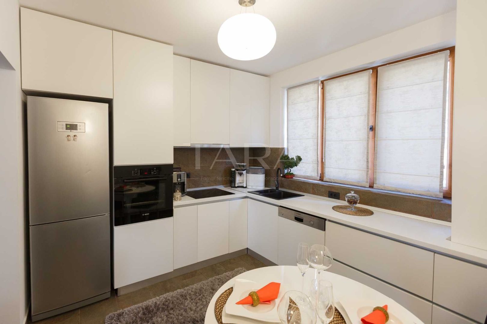 Apartament în vilă, 116 mp – zona Eugen Ionescu. - Poză 2