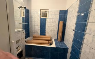 4 decomandate, parter, bilateral, Valea Rosie - 130 000 Euro - Poză 8