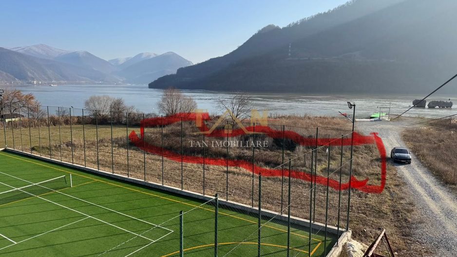 De Vânzare Teren Berzeasca langa Dunăre - Poză 4