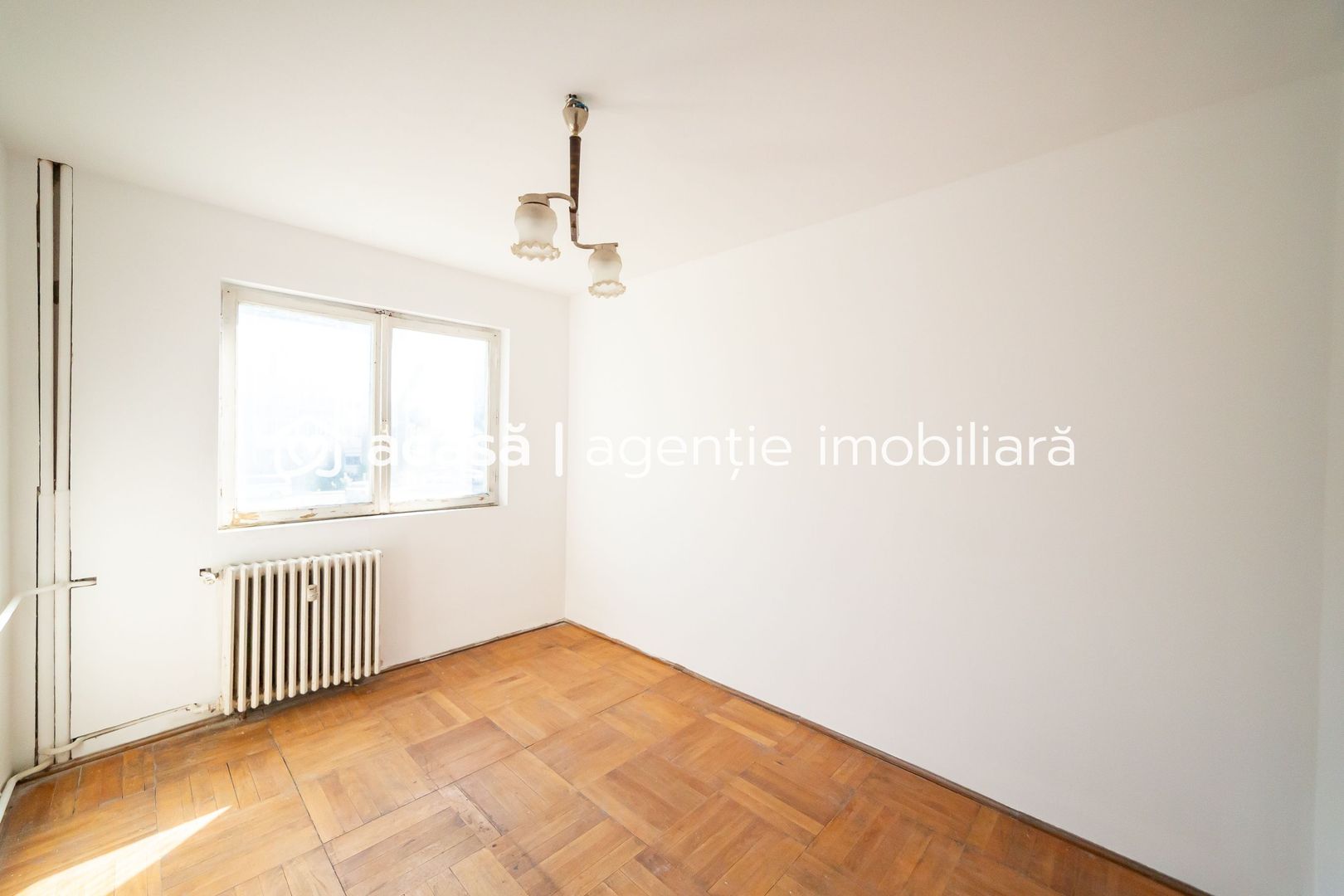 VANDUT! Apartament 2 camere etaj 1 - Aurel Vlaicu Comision 0% - Poză 2