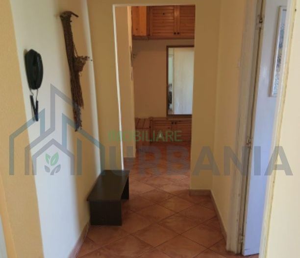 Apartament 4 camere, Dacia, Iași - de vânzare - Poză 2