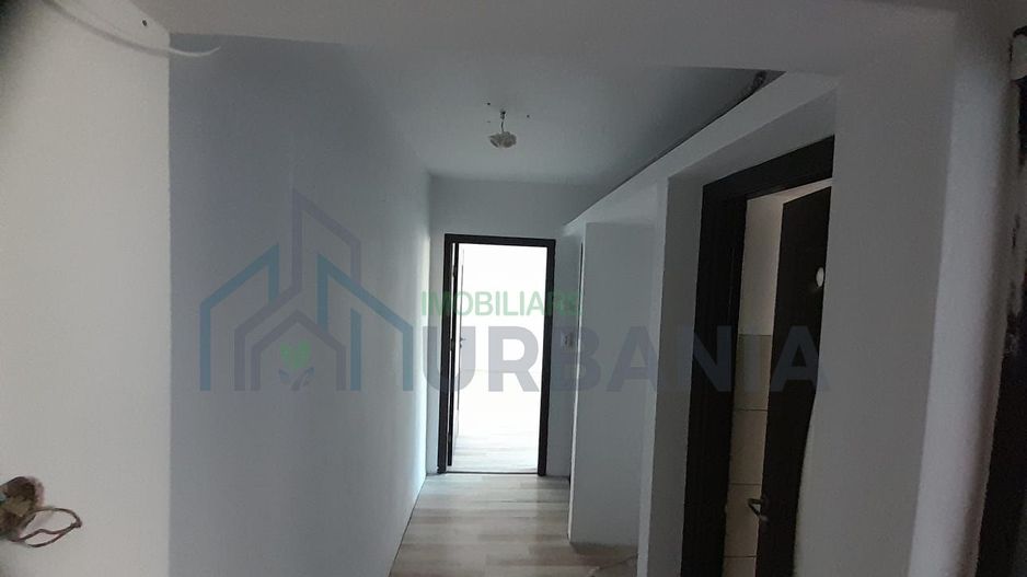 Apartament 3 camere, nedecomandat, în zona Mircea cel Bătrân, Iași - Poză 2