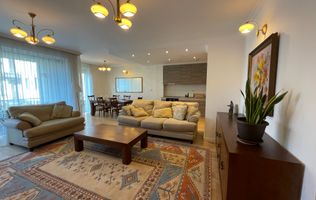 APARTAMENT CU 3 CAMERE, PARTER CU GRADINA LA INCHIRIERE IN COMPLEX