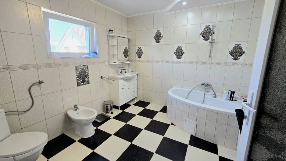 de vânzare casa str Șoimoșeni - Poză 9