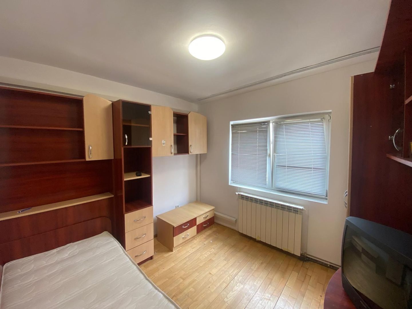 De închiriat Apartament cu trei camera  Lugoj - Poză 10