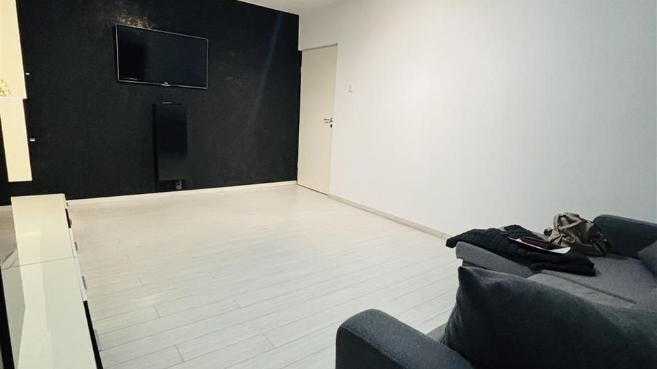 Apartament cu 2 camere zona Rogerius - Poză 9