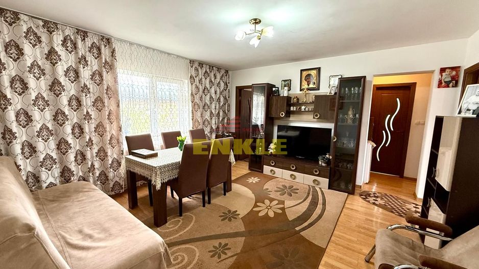 Apartament 3 camere de vânzare/Etaj 1– zonă Carrefour - Poză 1