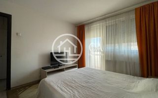 Apartament de vânzare cu 3 camere în zona Rogerius, Oradea - Poză 8