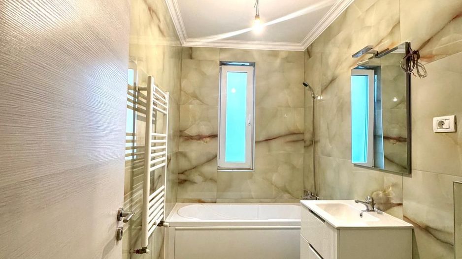 Apartament 2 camere -  finisaje premium - pozitie excelenta - Giroc - Poză 1