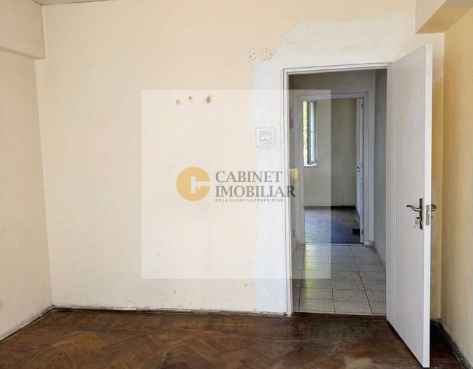3 camere I Cismigiu  I De renovat I Etaj 4 - Poză 11